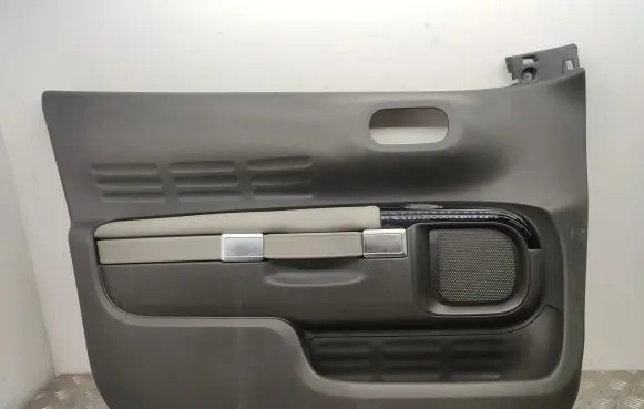 Citroen C4 Cactus Front door card panel trim