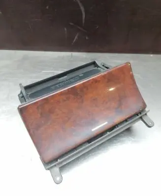 Car ashtray