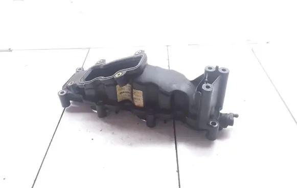 Volkswagen Touareg I Intake manifold 2900311189