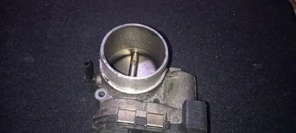 Skoda Octavia Mk1 (1U) Throttle valve 06a133062c