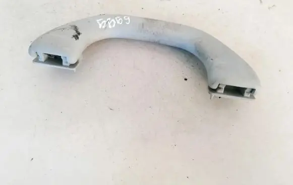 Seat Altea Rear interior roof grab handle 1p0857607