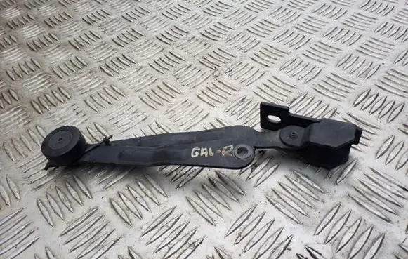 Volvo XC90 Tailgate hinge 8659076
