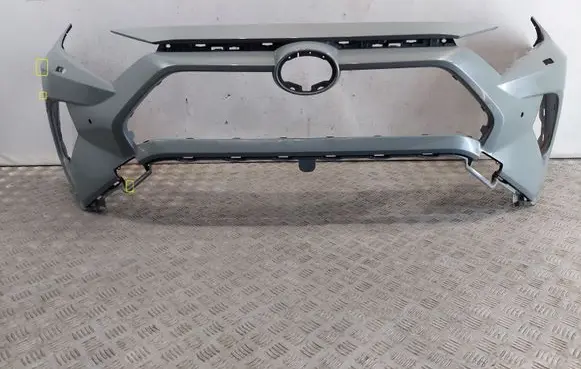 Toyota RAV 4 (XA50) Front bumper 5211942B20