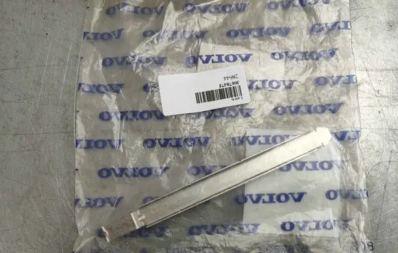 Volvo S40 Headlight/headlamp mounting bracket 30678475 8678037
