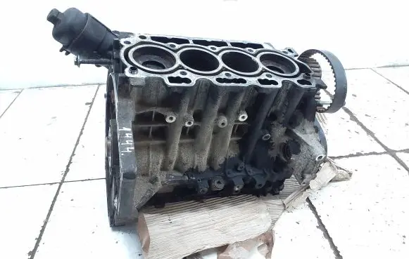 Ford Focus Engine 7M5Q6007FA 0152885