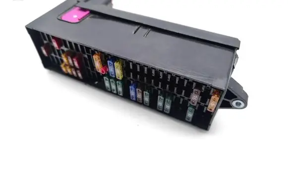 Seat Alhambra (Mk2) Fuse box set