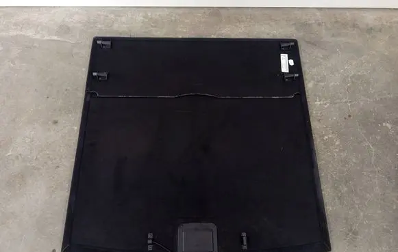 Volkswagen Touareg II Trunk/boot floor carpet liner 7P6863546B Z1000003000A 092650