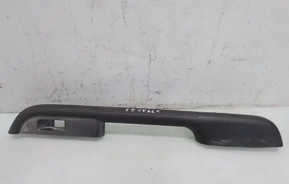 Nissan X-Trail T30 Rear door handle trim 
