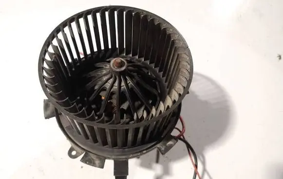 Citroen C5 Heater fan/blower l5771000 09h35