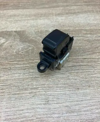 Nissan Almera Electric window control switch NissanAlmera
