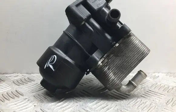 Audi A6 C7 Oil filter mounting bracket 03L115389E 03L117021D