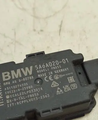 BMW X7 G07 Aerial antenna amplifier 5A6A020 80788 5A6A02001
