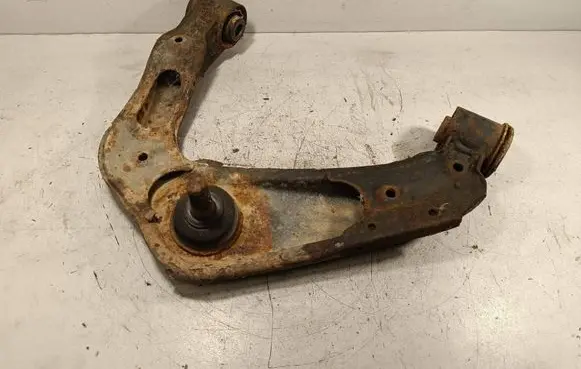Front lower control arm/wishbone