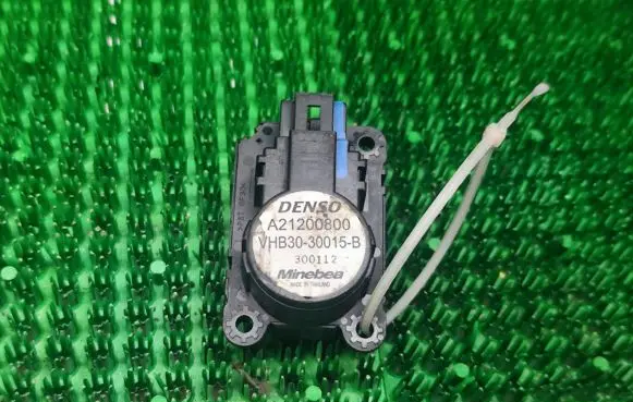 Renault Master III Air flap motor/actuator A21200800