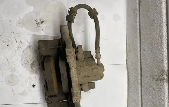 Volkswagen Sharan Front brake caliper