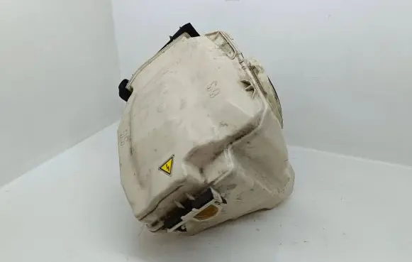 BMW 1 E81 E87 Other engine bay part 7544577 58650910