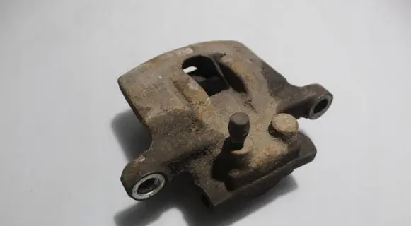 Mitsubishi Lancer X Rear brake caliper