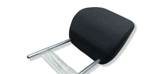 Nissan Qashqai J12 Front seat headrest 
