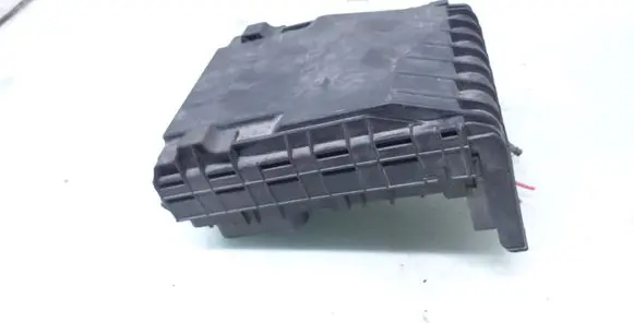 Volkswagen PASSAT B6 Fuse module 1K0937132F 3C0937125