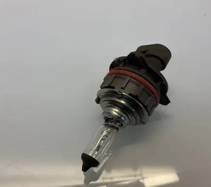 Mercedes-Benz E W211 Headlight/headlamp bulb 