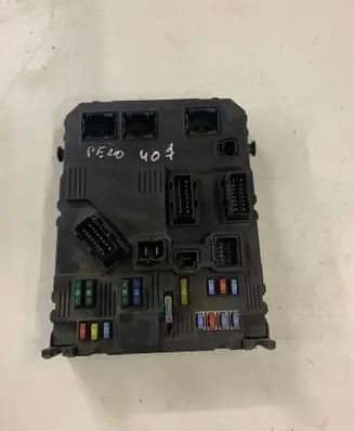Peugeot 407 BSM Control unit 9655708380 S120104700L BSIS0200