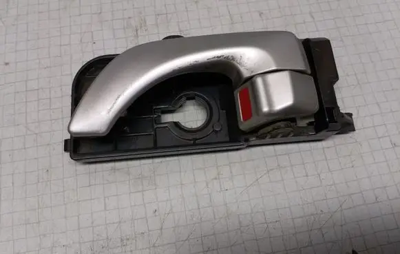 Hyundai Sonata Front door interior handle 82613NF000