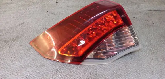 Renault Laguna III Rear/tail lights 265550001R