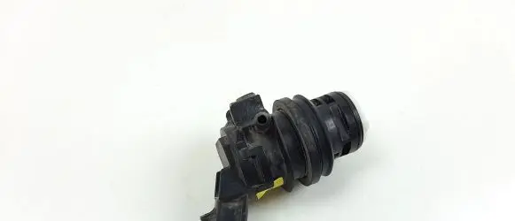 Toyota Prius+ (ZVW40) Windscreen/windshield washer pump 8533047010 M3168