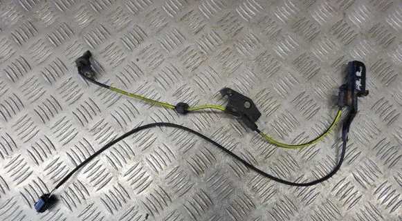 Toyota RAV 4 (XA40) ABS brake wheel speed sensor 8954242050