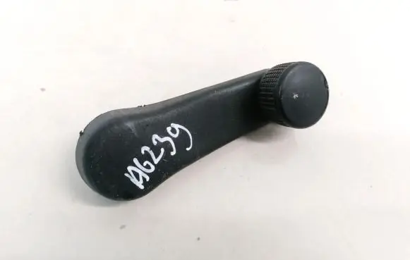 Ford Galaxy Front door window winding handle 1H0837581D