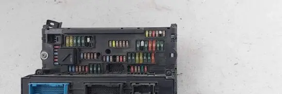 BMW 7 F01 F02 F03 F04 Fuse module 017033442B 9151320 03100800081586