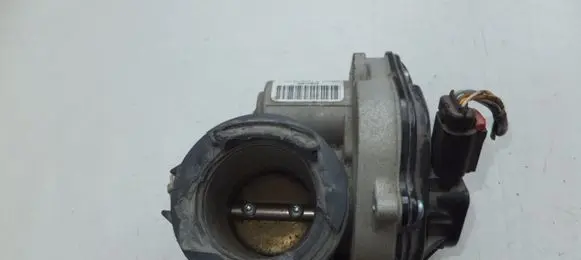 Ford Focus Throttle valve 2S6UGA VR2S6U9E927FC