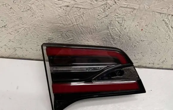 Tesla Model X Tailgate rear/tail lights 103433600A