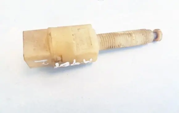 Audi A6 S6 C5 4B Brake pedal sensor switch 4a0945515a