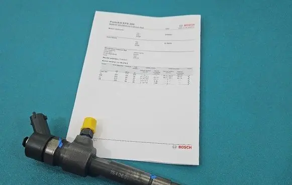 Opel Vectra C Fuel injector 0445110276 IMPRK1540601