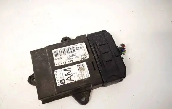 Opel Vectra C Door control unit/module 13111457 13111457am