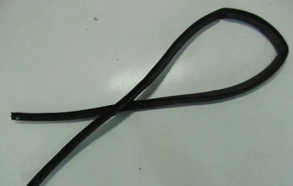 Jaguar F-Type Front door rubber seal