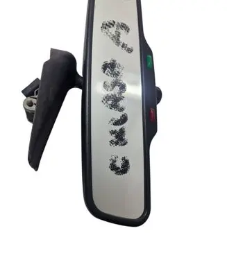 Rear view mirror (interior)