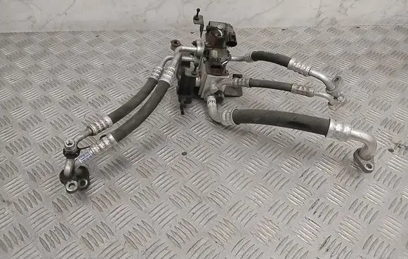 Hyundai Ioniq Air conditioning (A/C) expansion valve 97724E4100