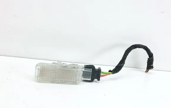 Audi A6 S6 C5 4B Other interior light 4B0947415