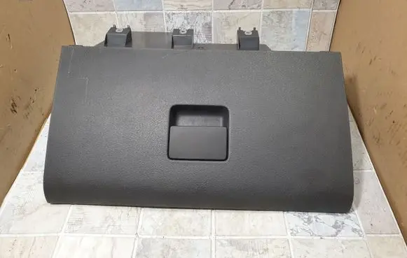 Volkswagen Fox Glove box 5Z0857097 5Z0857101