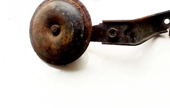 Toyota RAV 4 (XA20) Horn signal