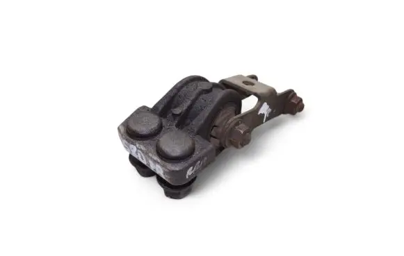 Volvo S80 Gearbox mounting bracket 9445335