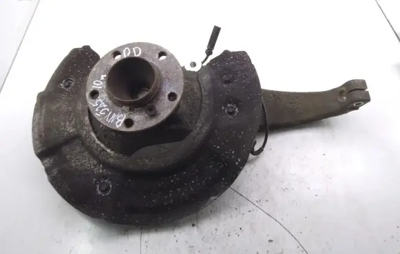 BMW 5 F10 F11 Front wheel hub