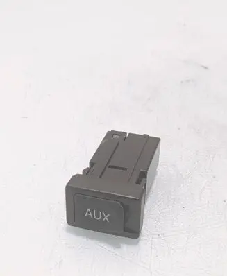 Toyota Prius (XW30) AUX in-socket connector 8619048010 CALS0691A