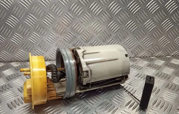 Skoda Fabia Mk1 (6Y) Mechanical fuel pump 6Q0919050D