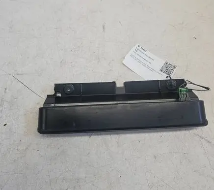 Volvo S70 V70 V70 XC Third/center stoplight 9151490