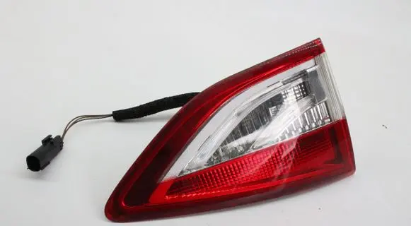 Ford Kuga II Tailgate rear/tail lights CV4413A603BD