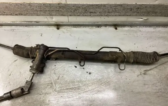 Chrysler Voyager Steering rack