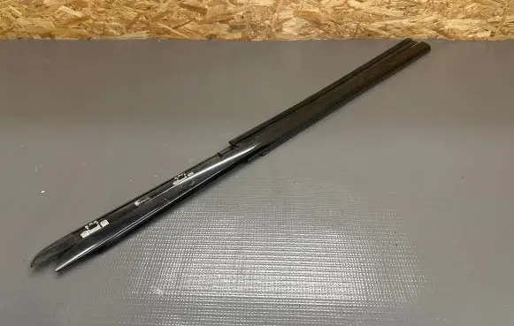 Mercedes-Benz E W238 Windshield trim A2386705960